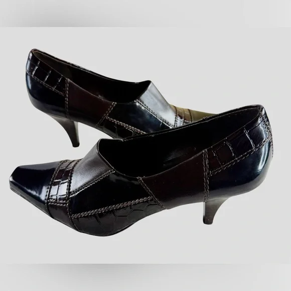 Franco Sarto Black and Brown Heels Croc Embossed Heel/Booties 💕 - Picture 2 of 10